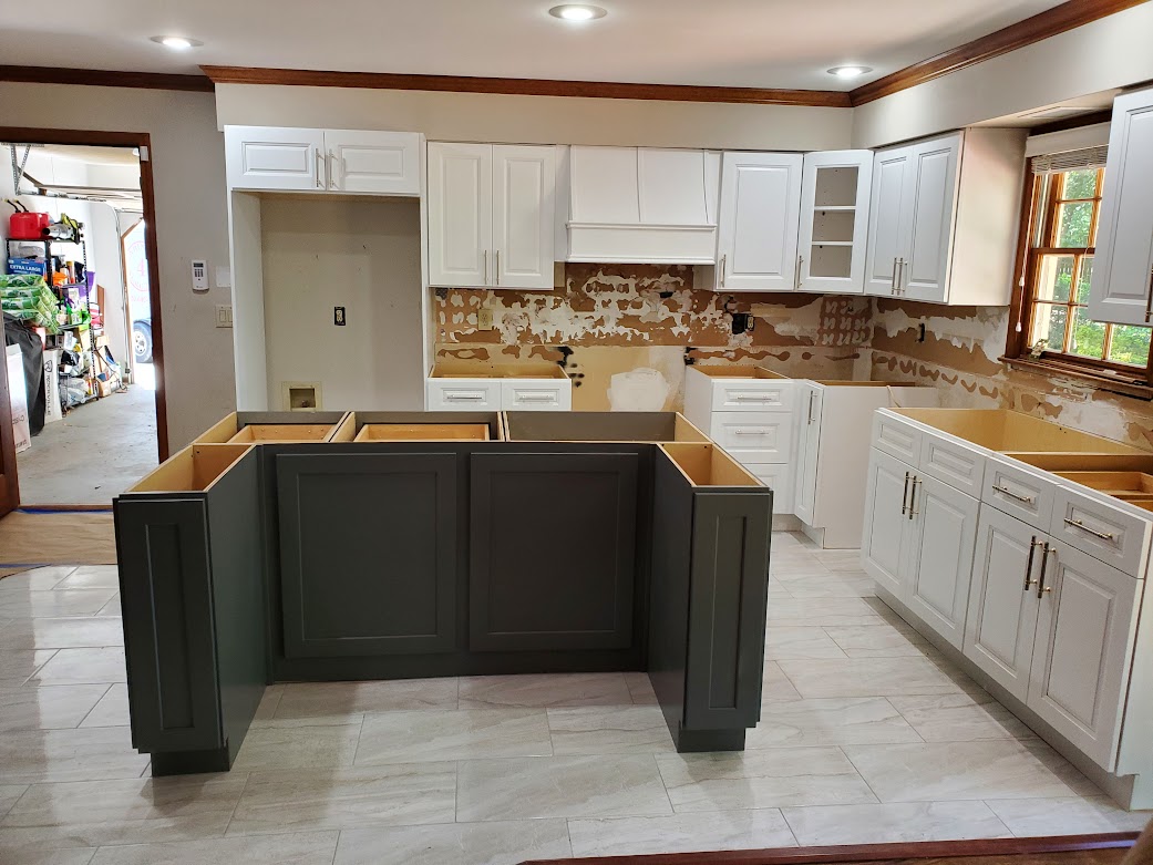 Shaker Grey Island and Tahoe White Kitchen with Wood Hood